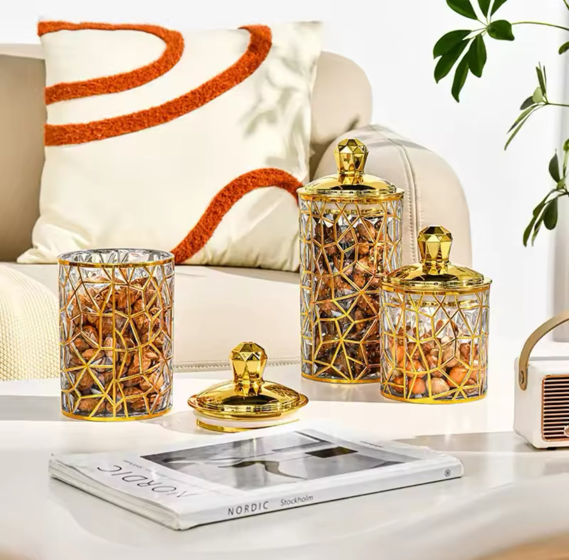 Set Of 3 Transparent Sealed Jar With Golden Lid, Dried Fruit Storage Jar, Multifunctional Storage Container, Airtight Lid Storage Container Set Of 3 Transparent Sealed Jar With Golden Lid, Dried Fruit Storage Jar, Multifunctional Storage Container, Airtight Lid Storage Container